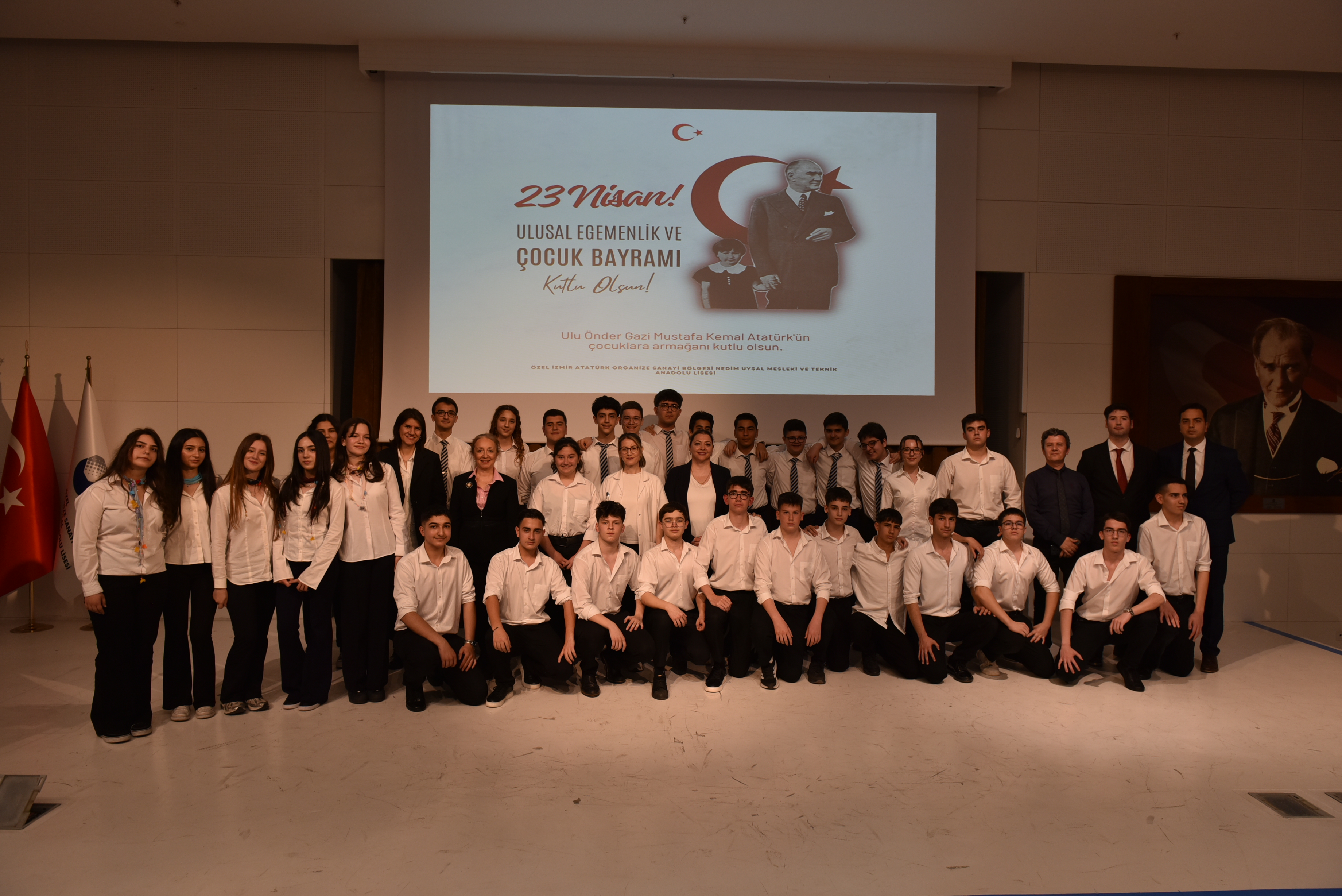 OKULUMUZDA 23 NİSAN COŞKUSU